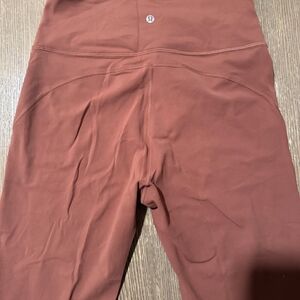 Lululemon High-Waisted Leggings - Brown